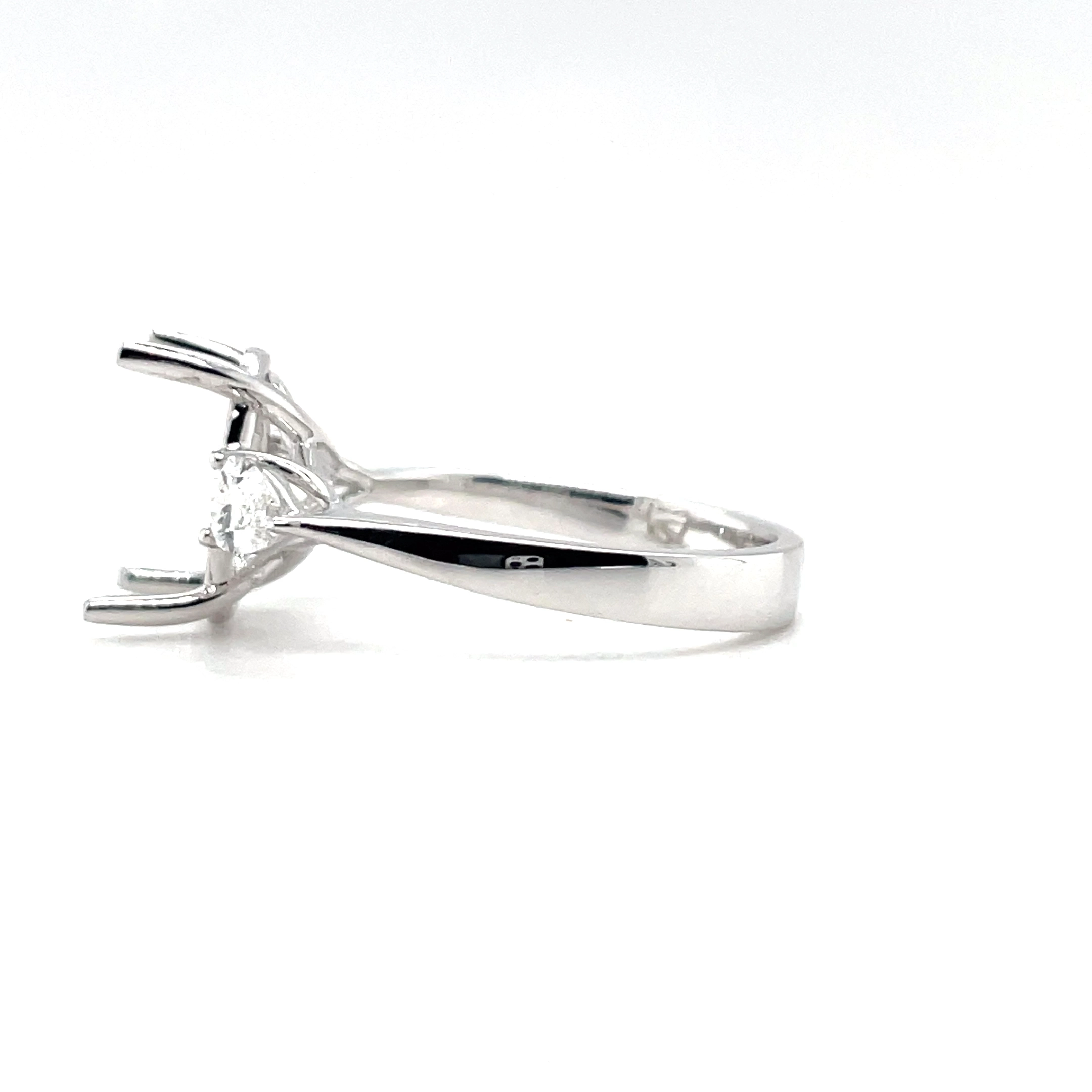 pear diamond engagement ring from donna jewelry chicago