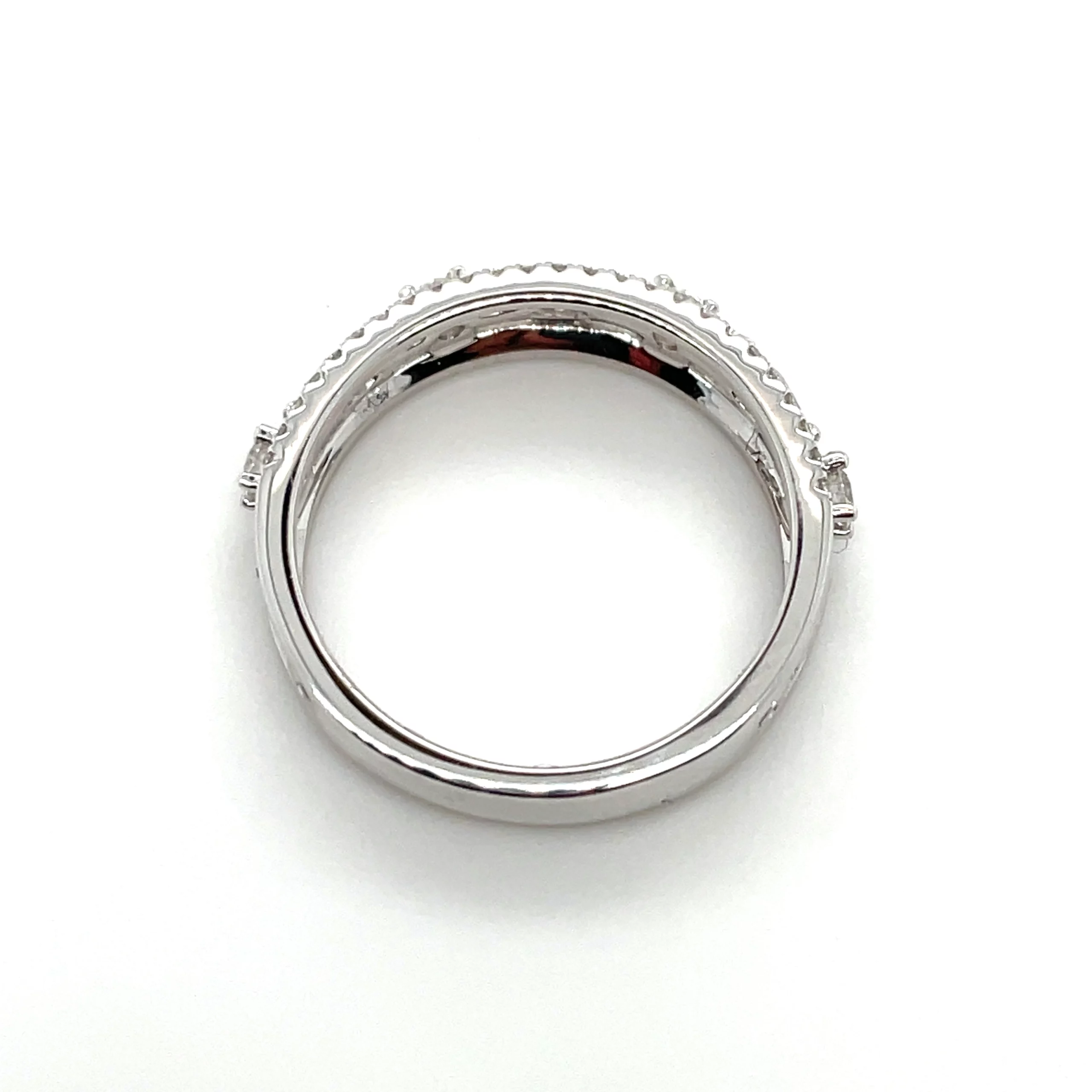 18k white gold womens wedding band