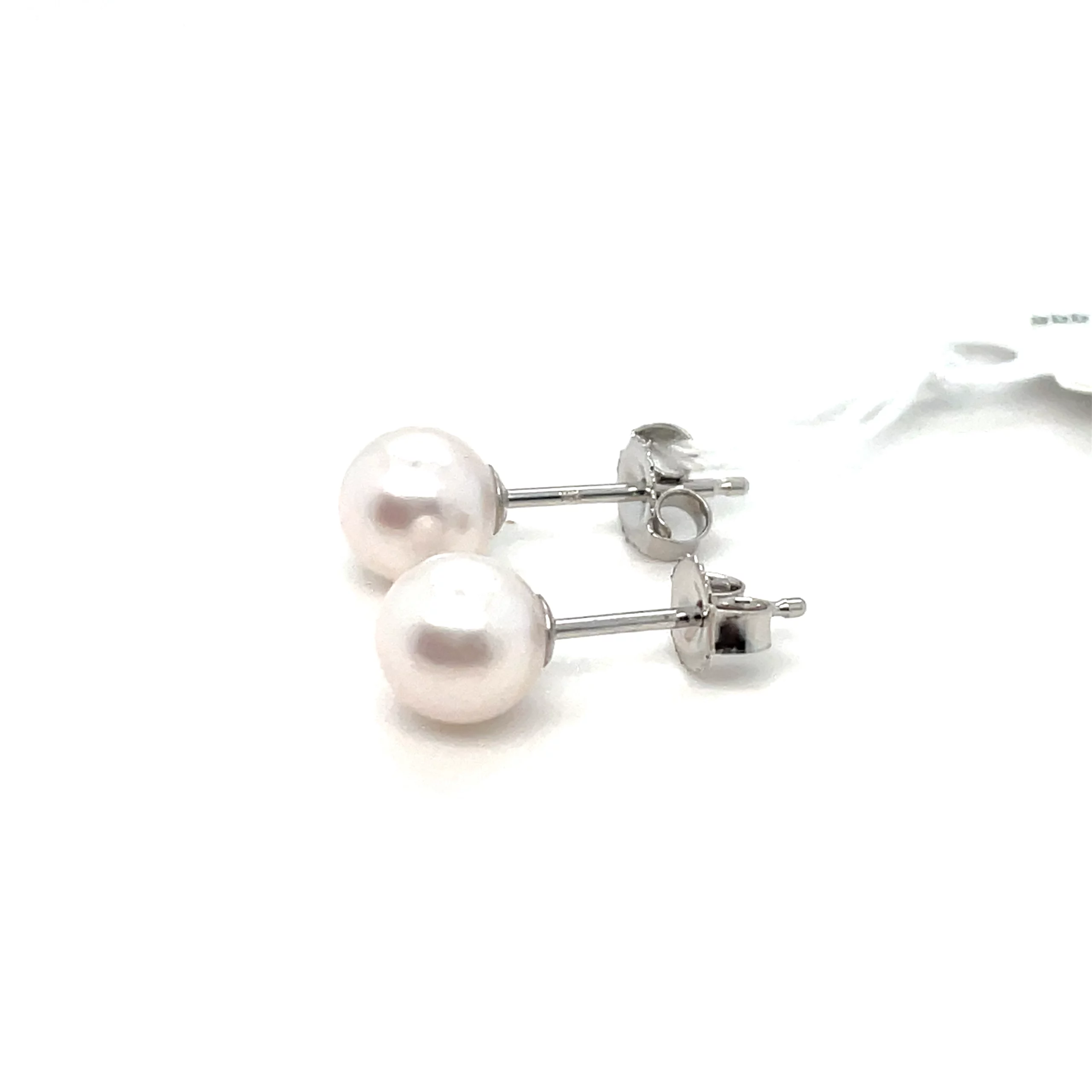 pearl earrings