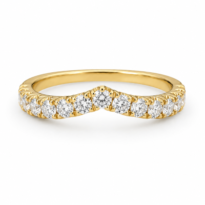 Curved Diamond Wedding Band in 18k Yellow Gold